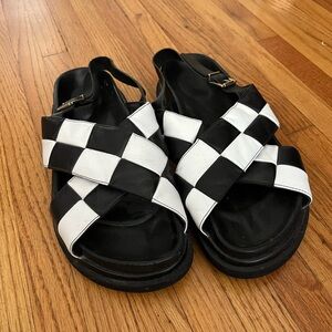 ALOHAS Black and White Checkered Sandals